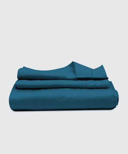 Blue bedsheet with pillowcase